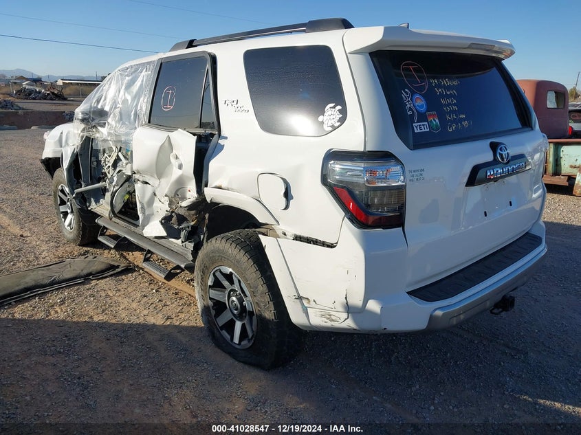 Vin: jtebu5jr5l5837062, lot: 41518473, toyota 4runner trd off road premium 20203