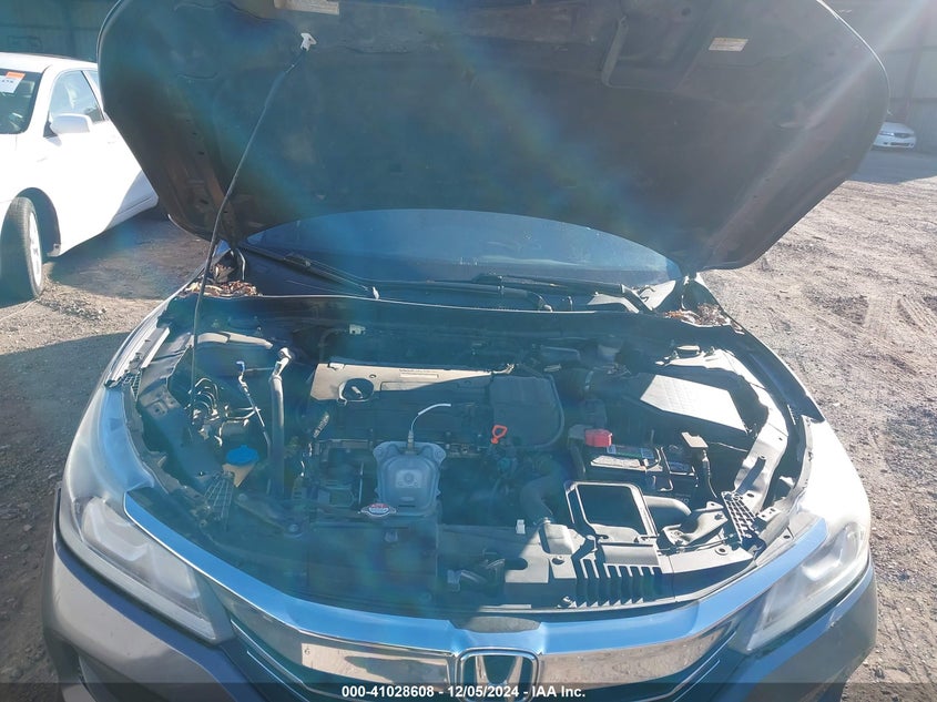 2017 HONDA ACCORD VIN: 1HGCR2F34HA175925