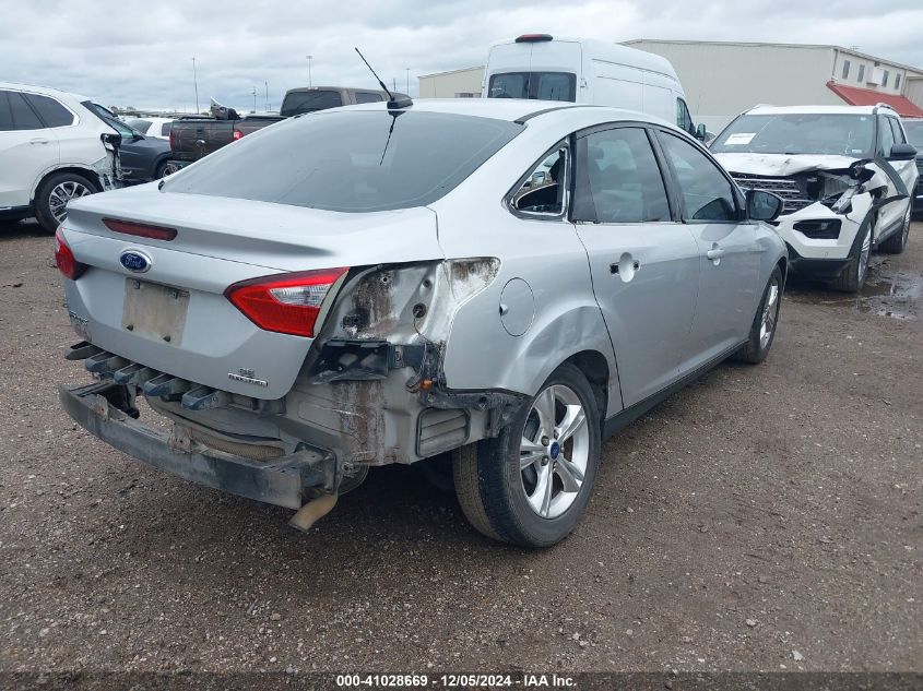 VIN 1FADP3F23DL307096 2013 Ford Focus, SE no.4