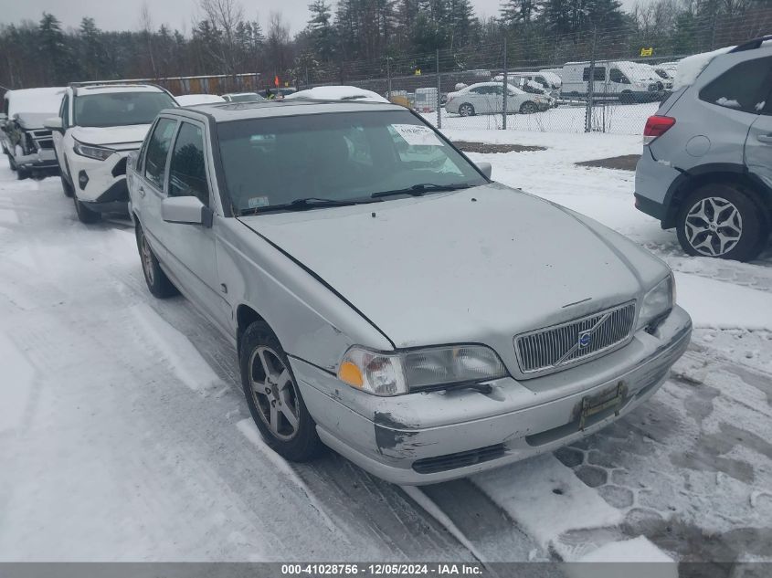 1999 Volvo S70