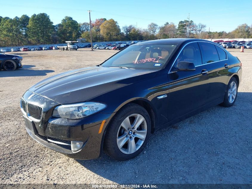 VIN WBAXG5C56DD230488 2013 BMW 5 Series, 528I no.2