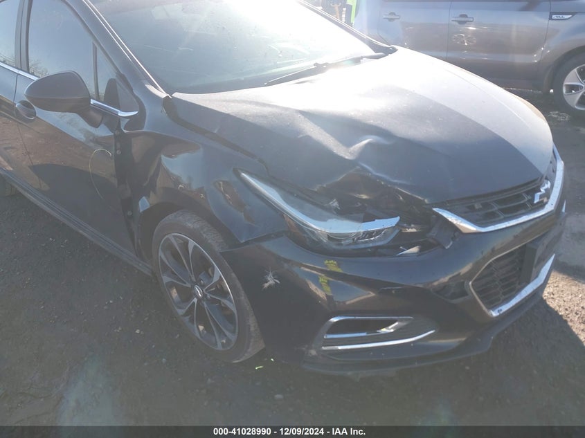 2017 CHEVROLET CRUZE VIN: 1G1BE5SM4H7151815