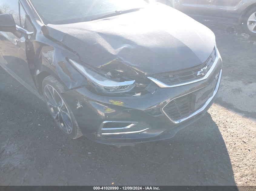 2017 CHEVROLET CRUZE VIN: 1G1BE5SM4H7151815