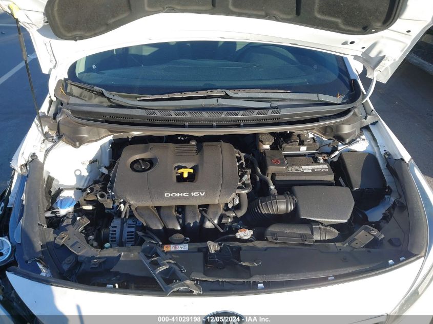 2017 KIA FORTE LX - 3KPFL4A71HE129209