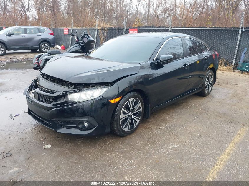 VIN 19XFC1F7XHE001378 2017 HONDA CIVIC no.2