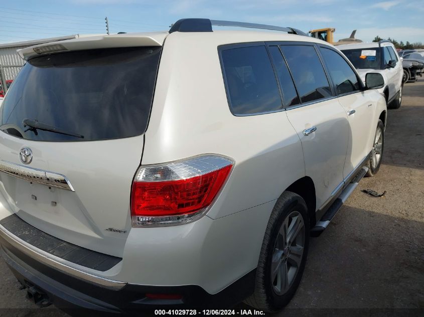 VIN 5TDDK3EH3DS214320 2013 TOYOTA HIGHLANDER no.4