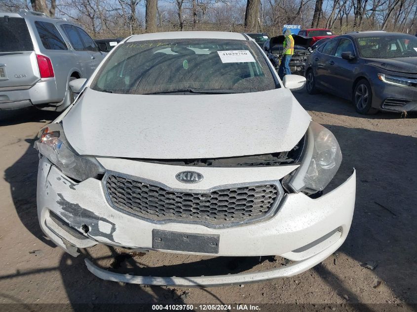 VIN KNAFX4A62G5528178 2016 KIA FORTE no.12