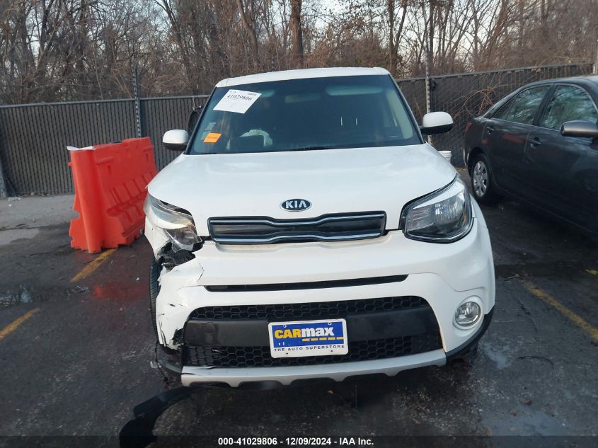 2019 Kia Soul + VIN: KNDJP3A53K7672737 Lot: 41029806