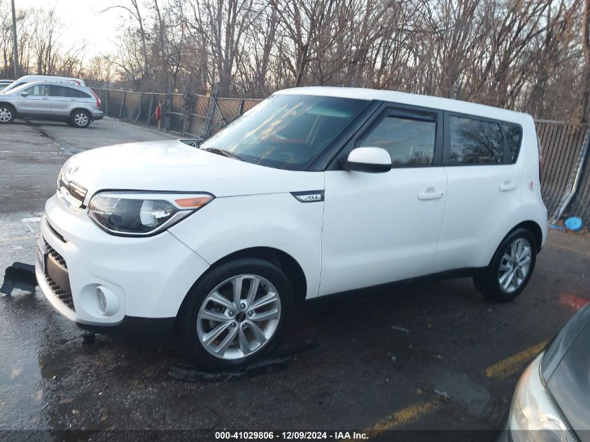 2019 Kia Soul + VIN: KNDJP3A53K7672737 Lot: 41029806