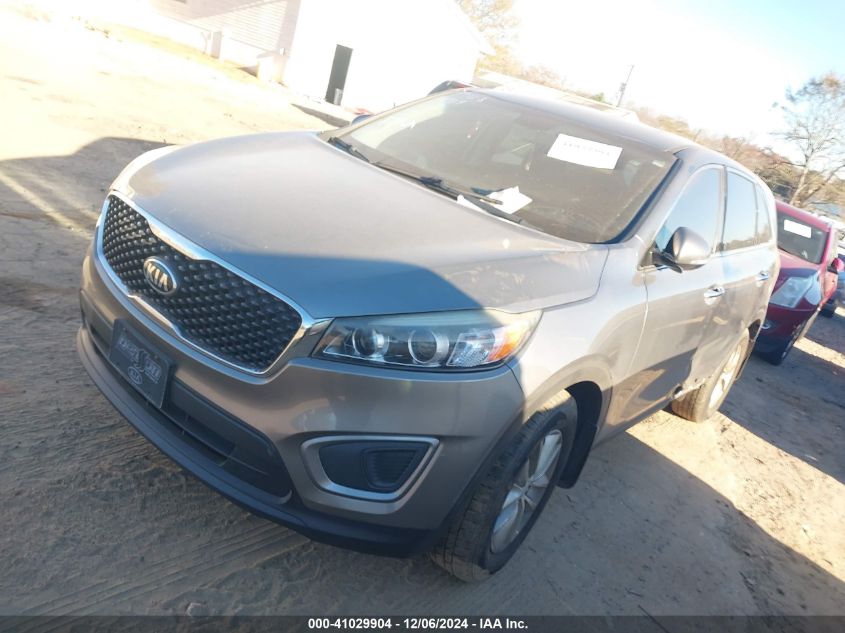 VIN 5XYPG4A35GG079759 2016 KIA SORENTO no.2