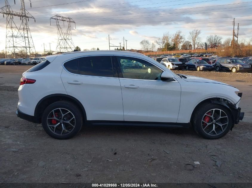 VIN ZASPAKBN2K7C51989 2019 Alfa Romeo Stelvio, Ti Awd no.13