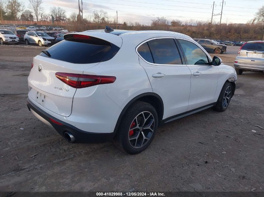 VIN ZASPAKBN2K7C51989 2019 Alfa Romeo Stelvio, Ti Awd no.4