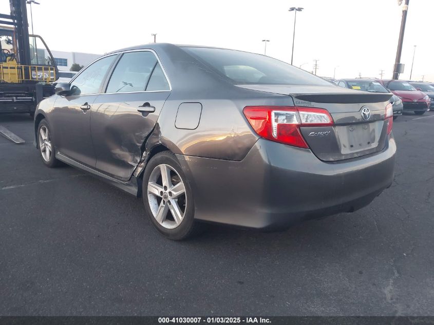 VIN 4T1BF1FK9DU220690 2013 Toyota Camry, SE no.3