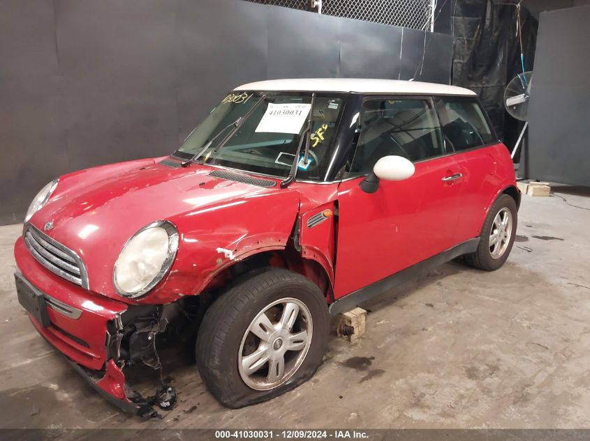 2006 Mini Cooper VIN: WMWRC33516TJ77300 Lot: 41030031