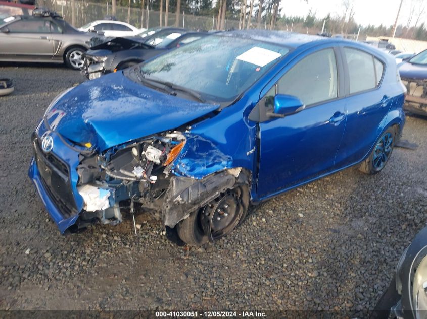 VIN JTDKDTB35F1092408 2015 Toyota Prius, C Two no.2