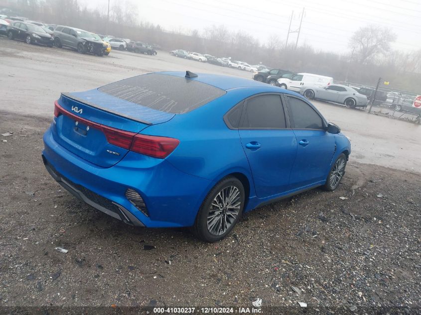 VIN 3KPF54AD8PE531159 2023 KIA Forte, Gt-Line no.4