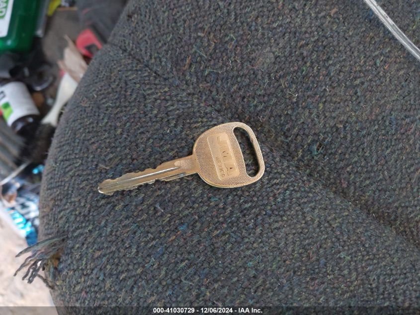 2004 Chevrolet Silverado 1500 Work Truck VIN: 1GCEC14XX4Z288962 Lot: 41030729