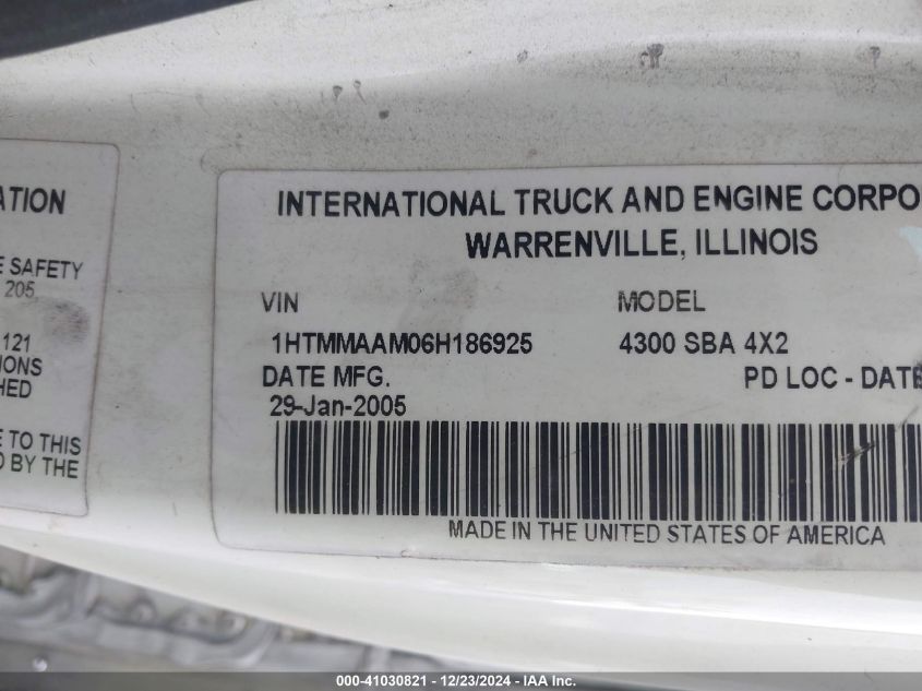 2006 International 4000 4300 VIN: 1HTMMAAM06H186925 Lot: 41030821