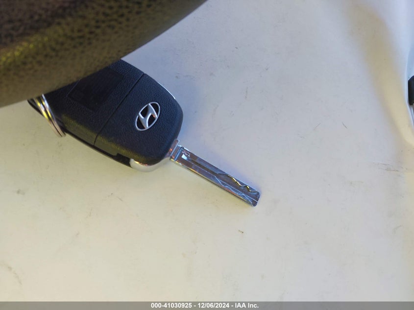 2019 HYUNDAI SONATA VIN: 5NPE24AFXKH742602