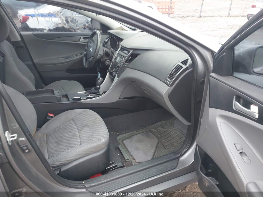 5NPEB4AC7BH080578 2011 HYUNDAI SONATA photo no. 5