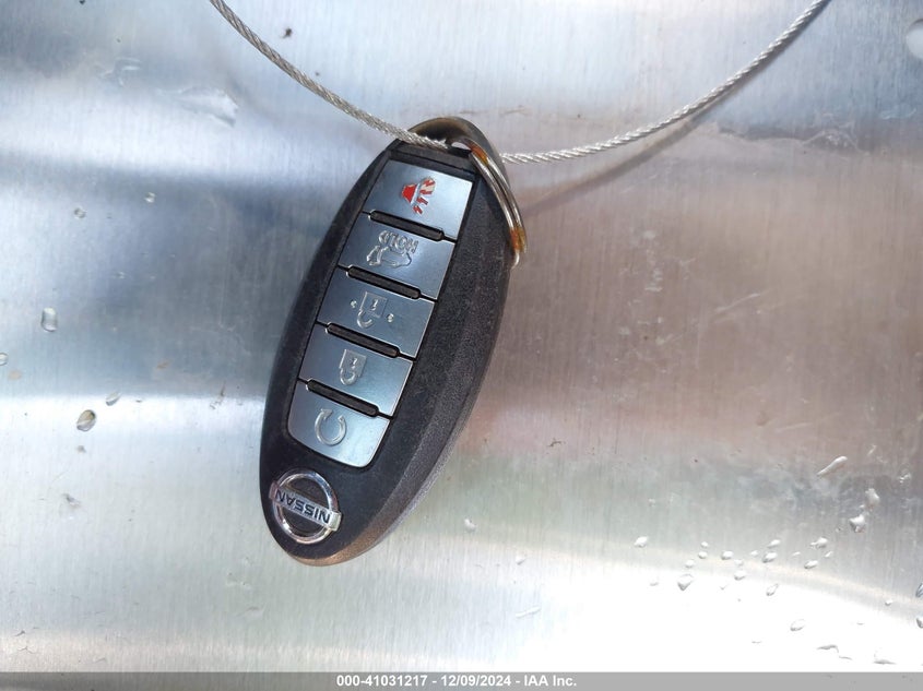 2018 NISSAN ROGUE SV - 5N1AT2MT9JC720890