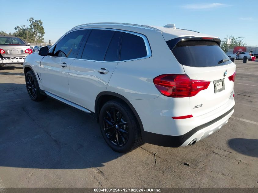 VIN 5UXTR7C5XKLR51907 2019 BMW X3 no.3