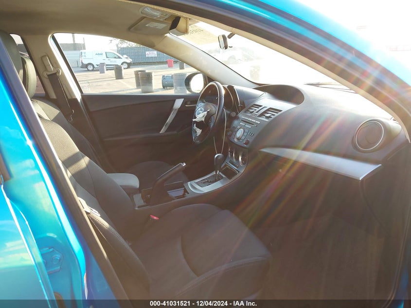 2010 MAZDA MAZDA3 VIN: JM1BL1H69A1229237