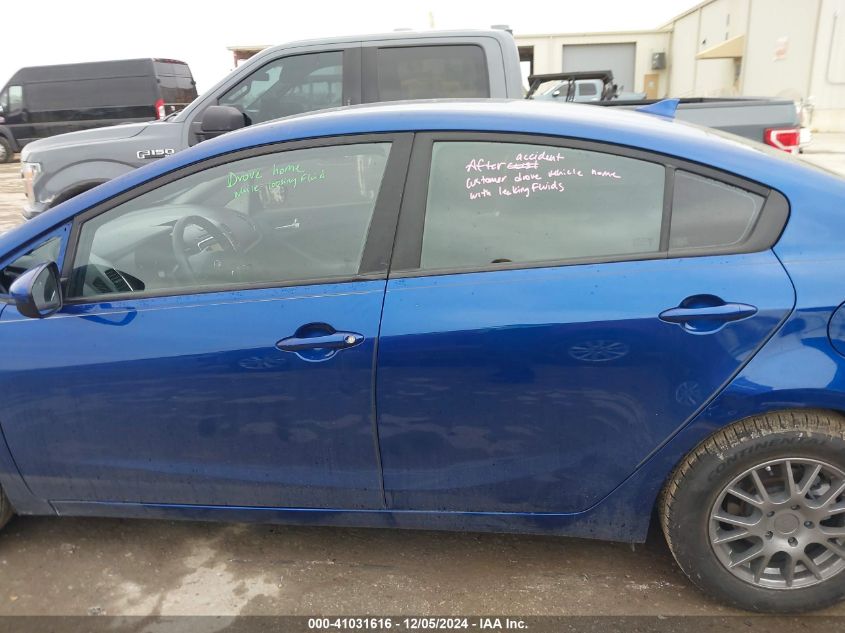 VIN 3KPFK4A72JE207439 2018 KIA FORTE no.15