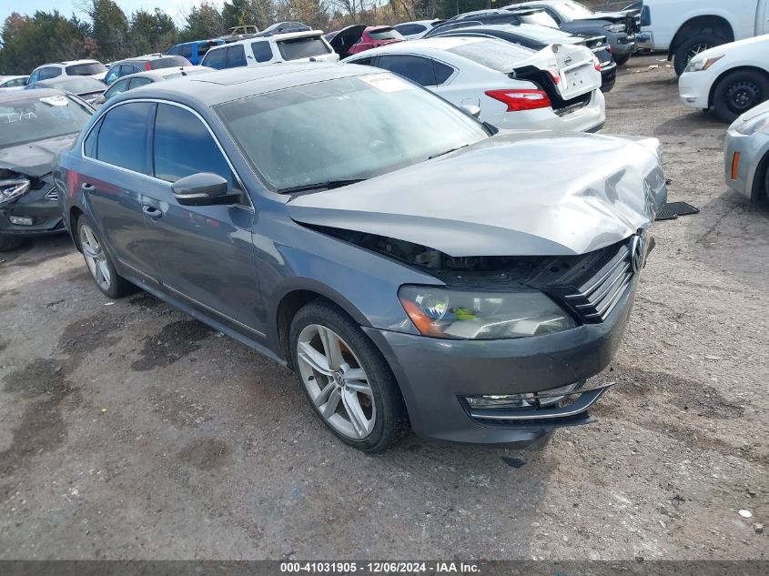 VIN 1VWBN7A38DC112493 2013 VOLKSWAGEN PASSAT no.1