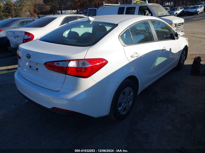 2015 KIA FORTE LX - KNAFX4A62F5390611