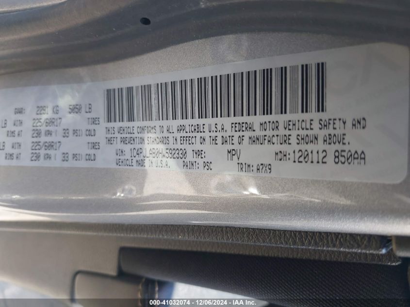 VIN 1C4PJLAB0HW592330 2017 JEEP CHEROKEE no.9