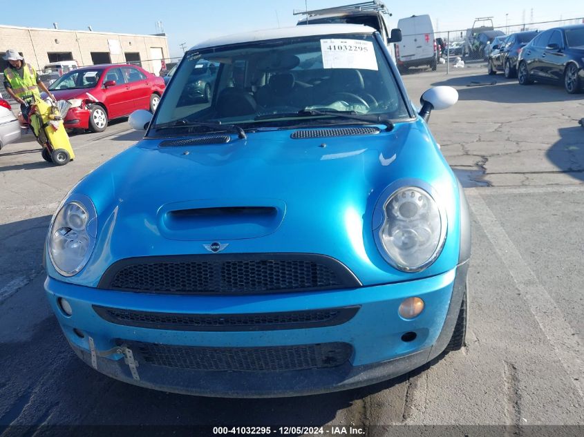 2005 Mini Cooper S VIN: WMWRE33565TL15647 Lot: 41032295