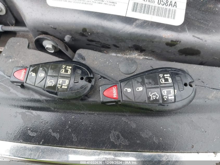 2014 CHRYSLER TOWN & COUNTRY TOURING - 2C4RC1BGXER258618