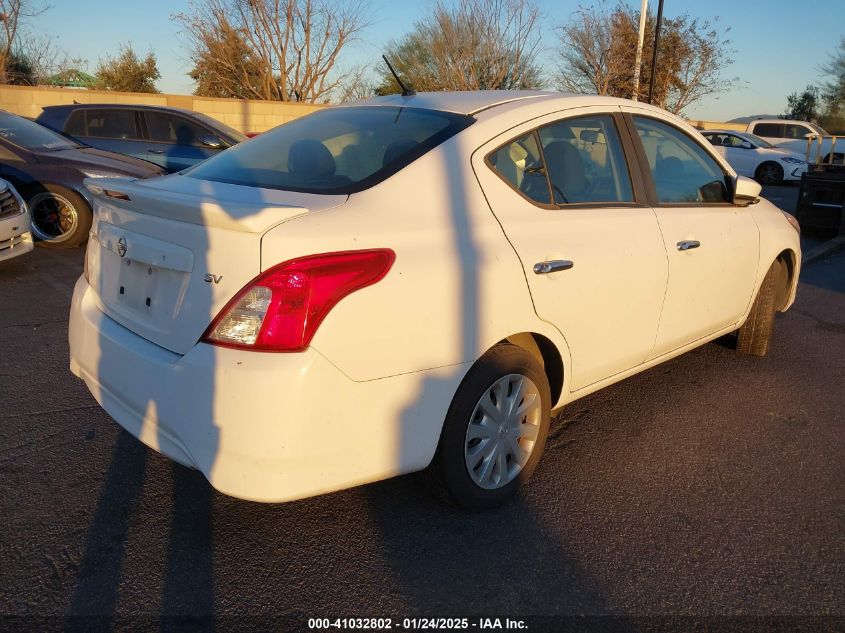 VIN 3N1CN7AP2KL874541 2019 Nissan Versa, 1.6 SV no.4