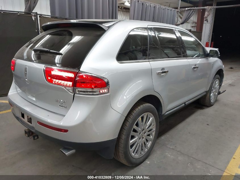 VIN 2LMDJ8JK3EBL01414 2014 Lincoln MKX no.4