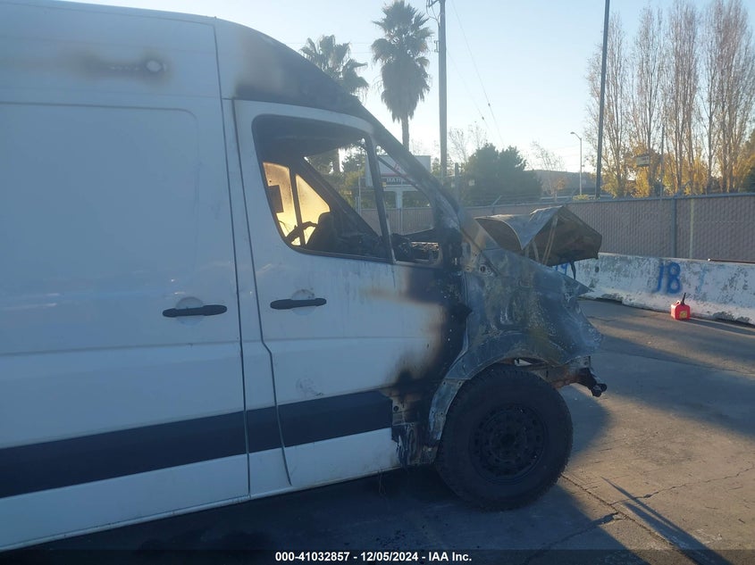 2018 Mercedes-Benz Sprinter 2500 Standard Roof V6 VIN: WD3FE7CDXJP623387 Lot: 41032857