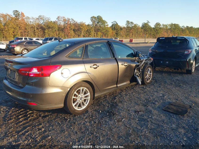 VIN 1FADP3F26GL201102 2016 Ford Focus, SE no.4