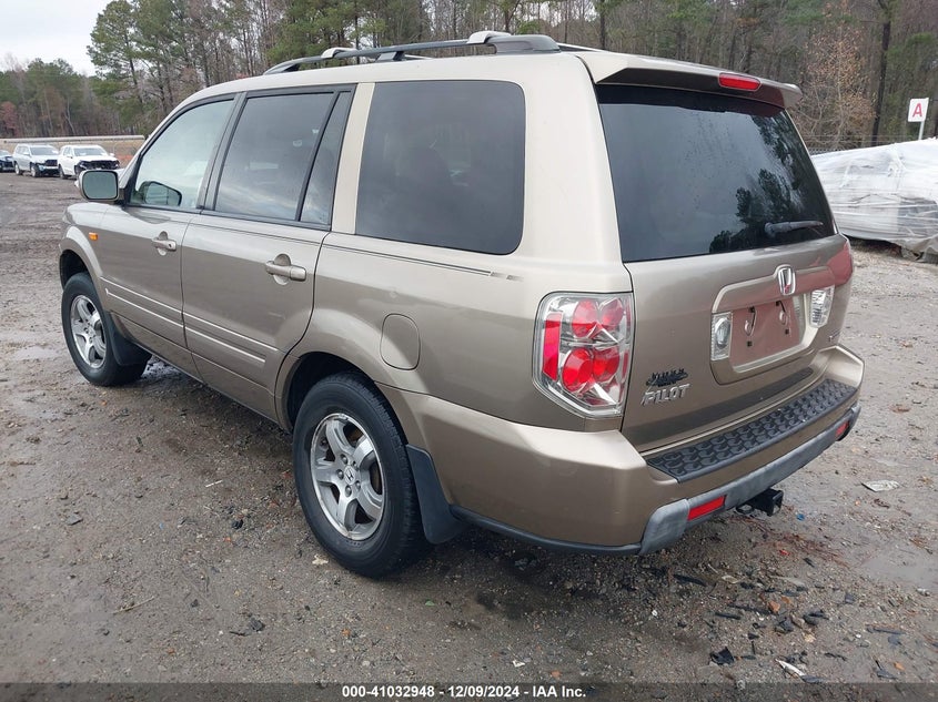 2008 HONDA PILOT VIN: 5FNYF18588B036412