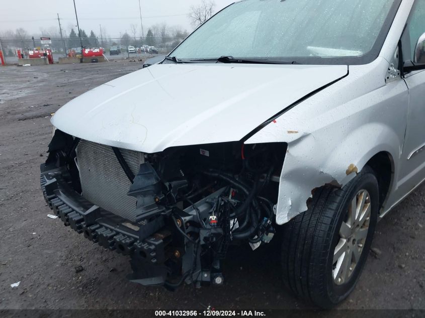 2011 Chrysler Town & Country Touring-L VIN: 2A4RR8DG0BR760130 Lot: 41032956