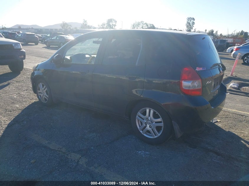 2007 HONDA FIT VIN: JHMGD38467S062303