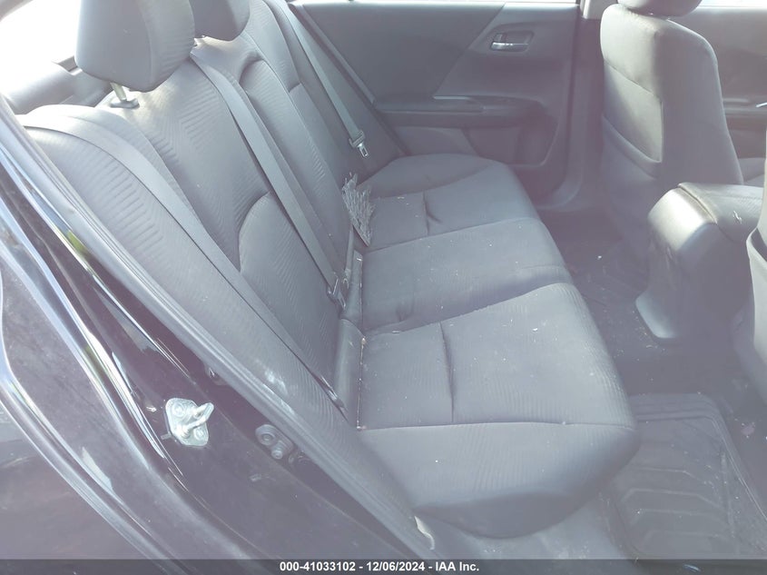 2015 HONDA ACCORD VIN: 1HGCR2F38FA038399