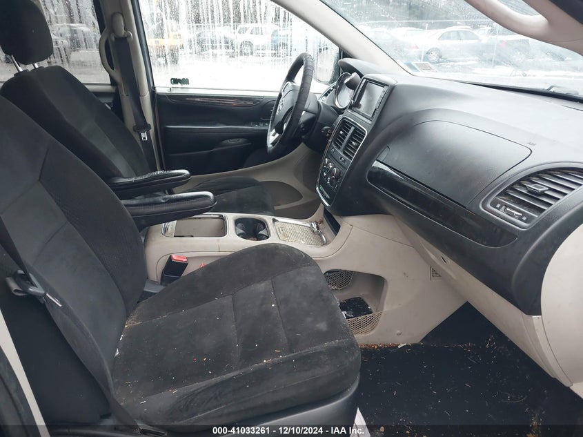 2015 DODGE GRAND CARAVAN VIN: 2C4RDGCG0FR576666