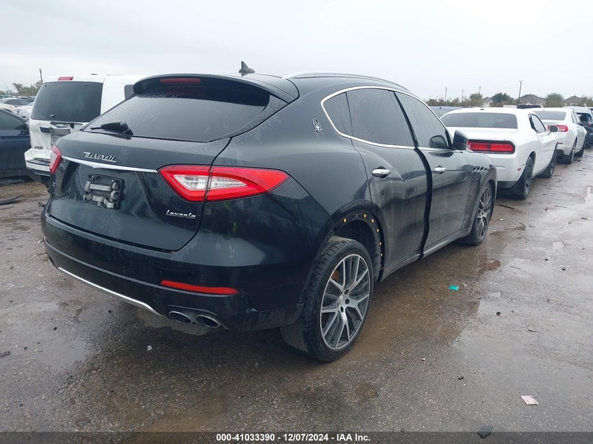 ZN661XUL8HX250673 Maserati Levante 2017