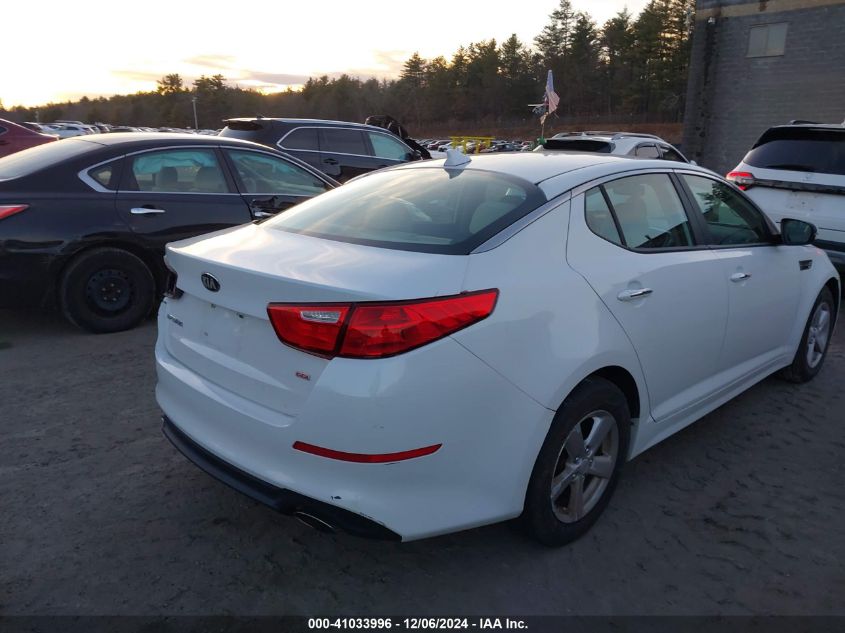 VIN 5XXGM4A7XFG388240 2015 KIA OPTIMA no.4