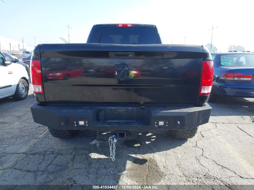 2017 Ram 2500 Tradesman 4X2 8' Box VIN: 3C6UR4HLXHG536675 Lot: 41034487