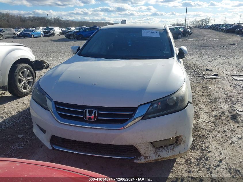 VIN 1HGCR2F51FA104227 2015 HONDA ACCORD no.11