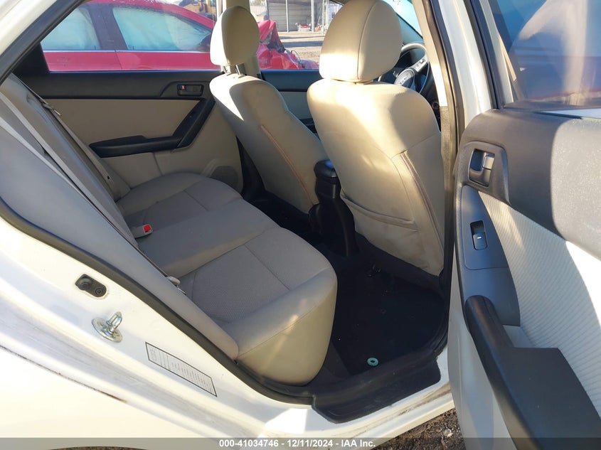 2011 KIA FORTE VIN: KNAFU4A23B5423082