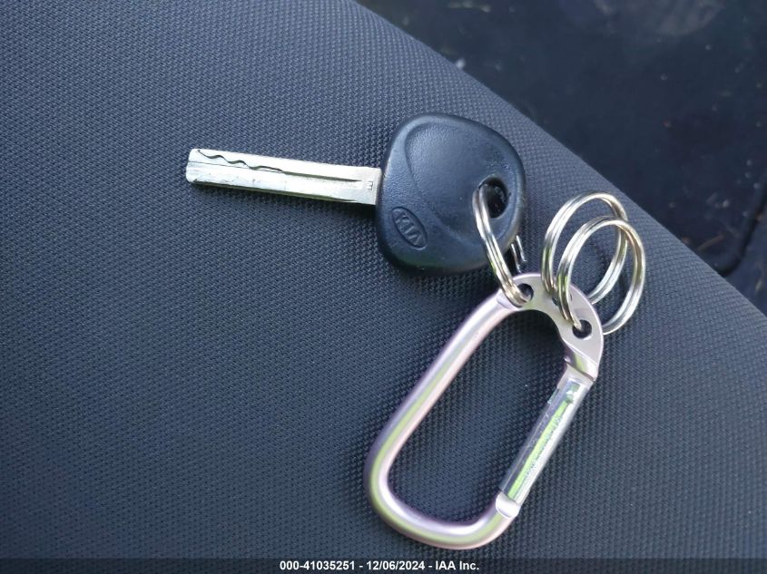 2017 KIA RIO LX - KNADM4A35H6113776