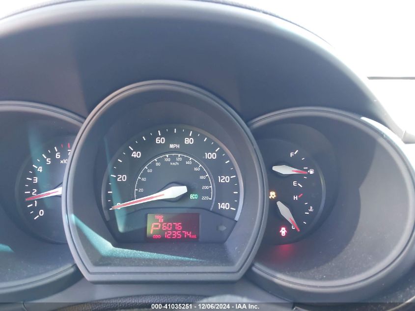 2017 KIA RIO LX - KNADM4A35H6113776