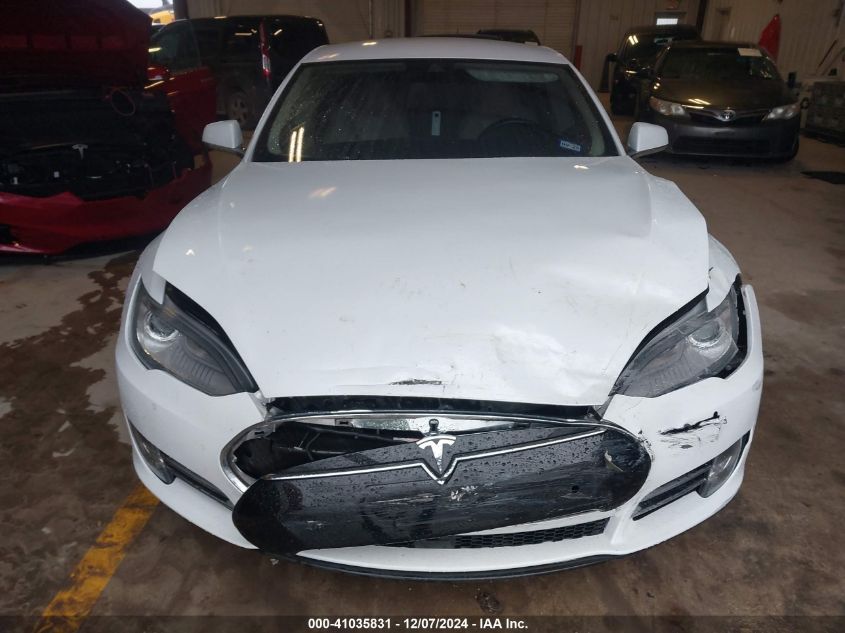 2015 Tesla Model S 60/70/85 VIN: 5YJSA1E17FF113967 Lot: 41035831